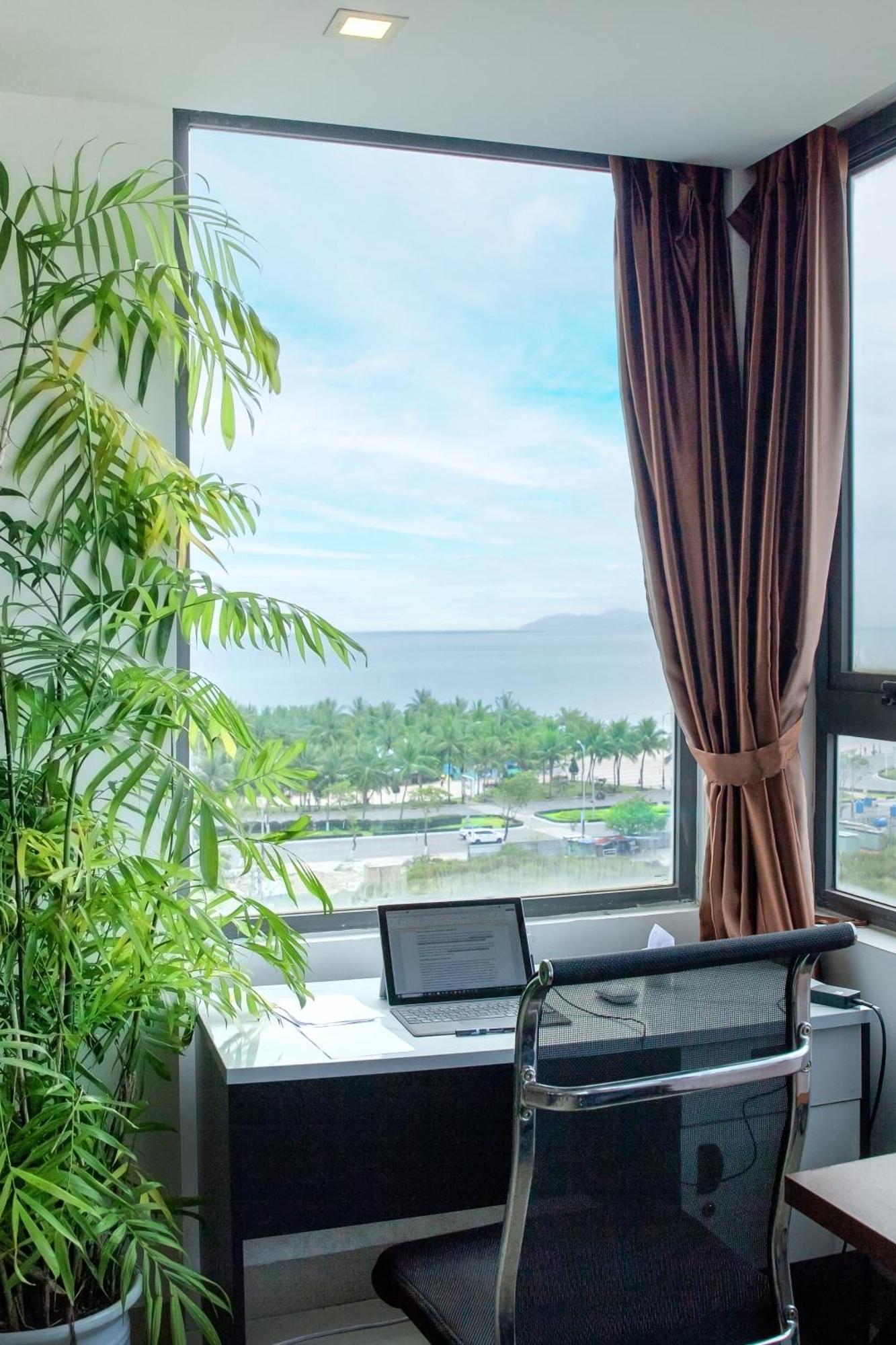 Connect Hotel Da Nang Buitenkant foto